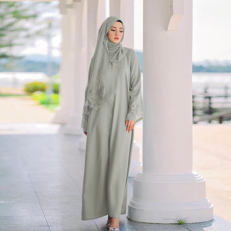 Elegant Muslimah Dress: Baju Kurung & Abaya with Matching Tudung