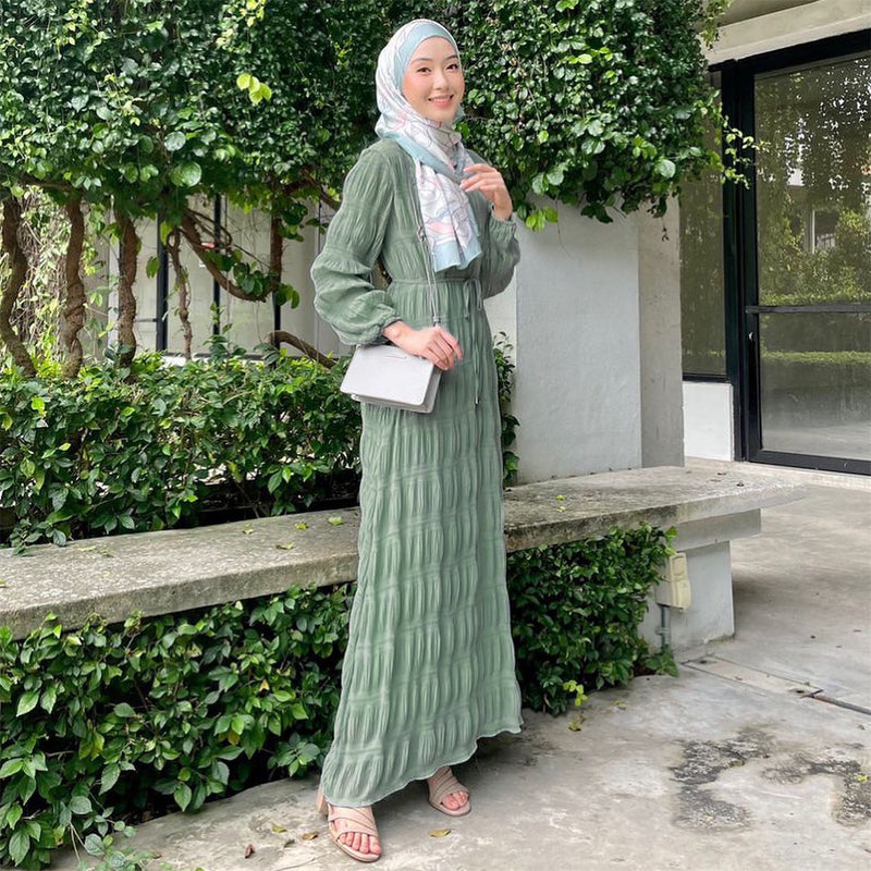 Pleated Chiffon Abaya Dress – Flowy Maxi Elegance