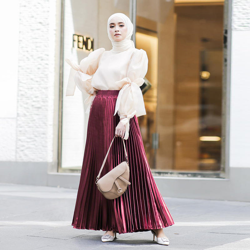 Pleated Flared Maxi Skirt
