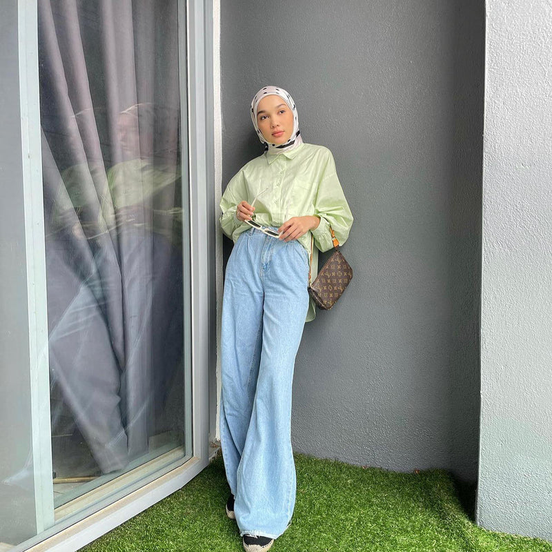 Solid Color Pocket Patchwork Blouse