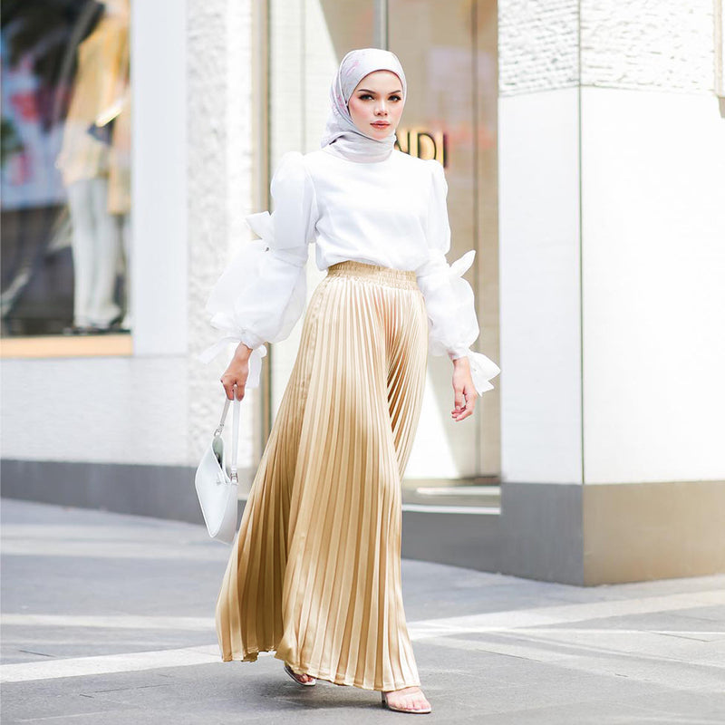 Pleated Flared Maxi Skirt