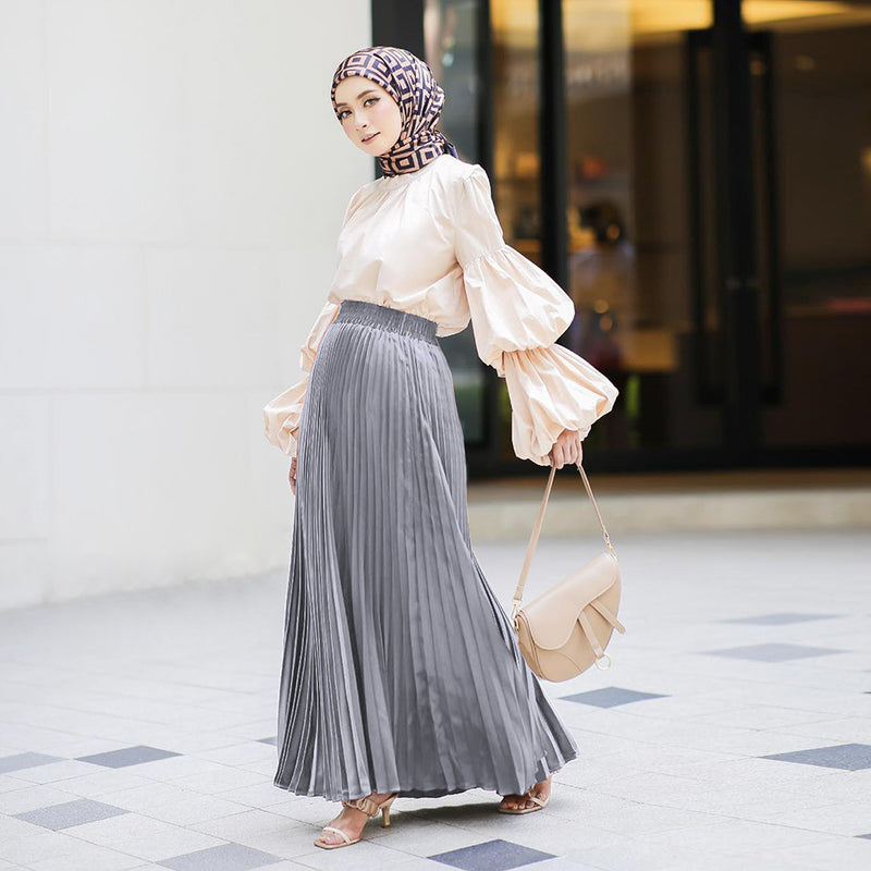 Pleated Flared Maxi Skirt