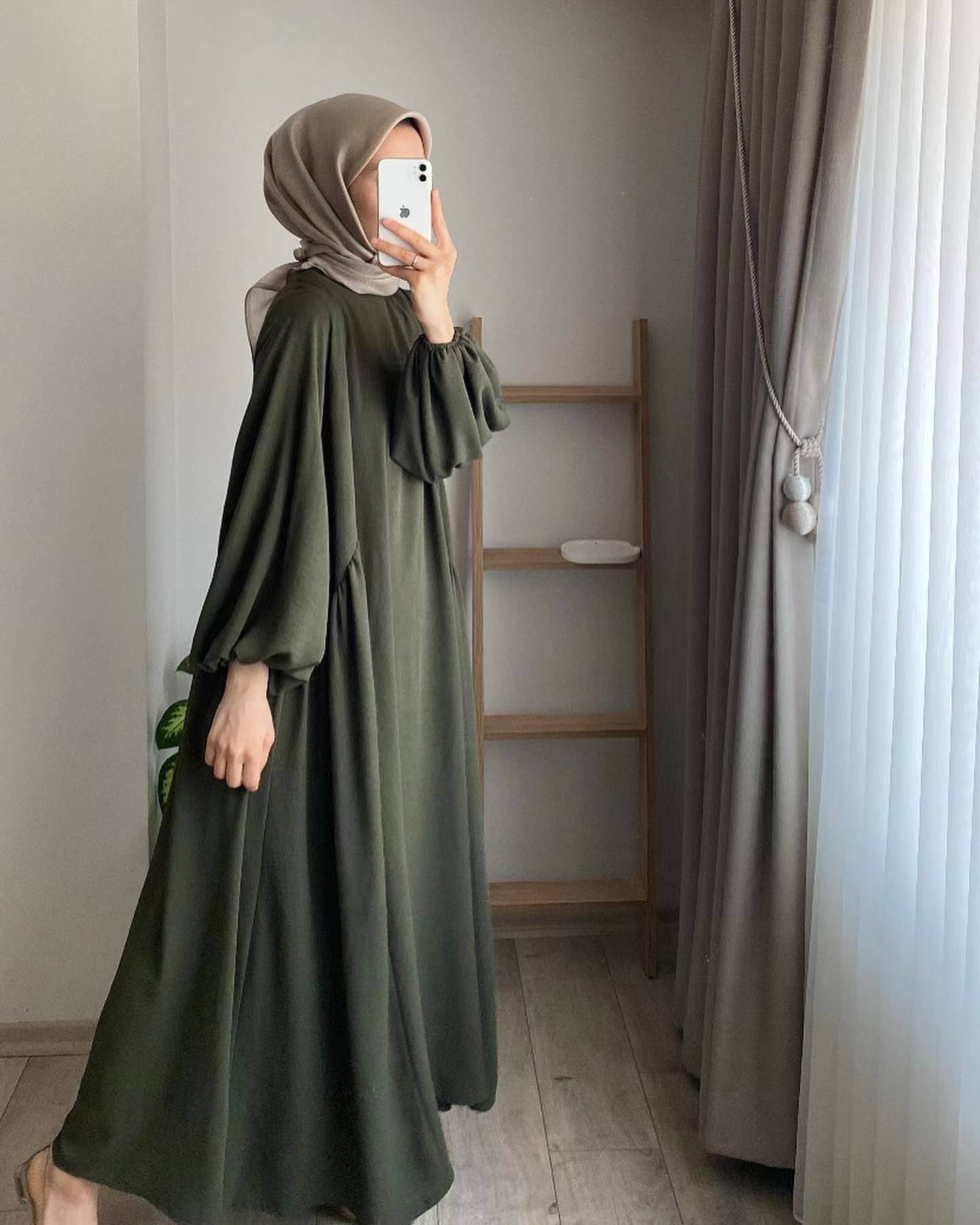Plain Dress